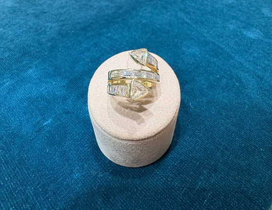 Triangle Diamonds ring